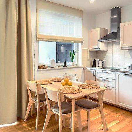 Kropla Rosy 2 Apartment Wroclaw Luaran gambar